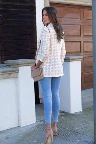 NUDE AND WHITE HOUNDSTOOTH BUBBLE DETAIL BLAZER - Fashion Bop